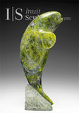 Baleine béluga dansante de 20 cm par Pits Qimirpik *Top of the Morning*